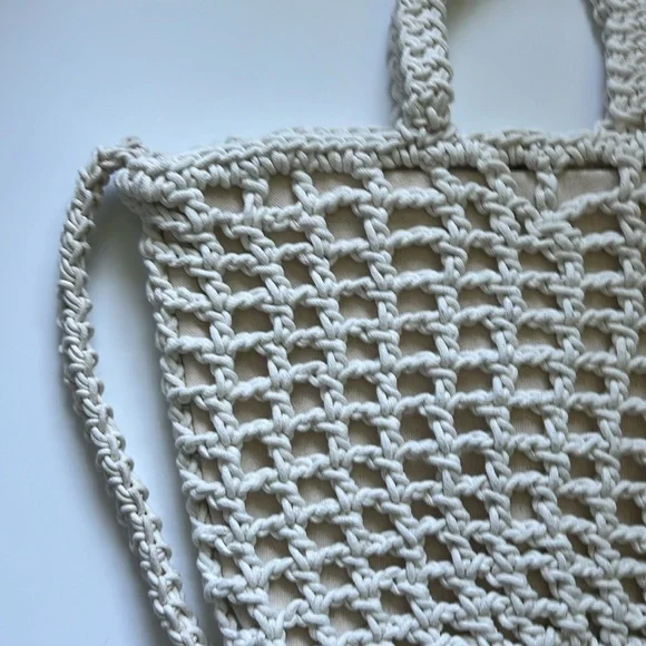 Madewell Crochet Bag - Picture 2 of 7